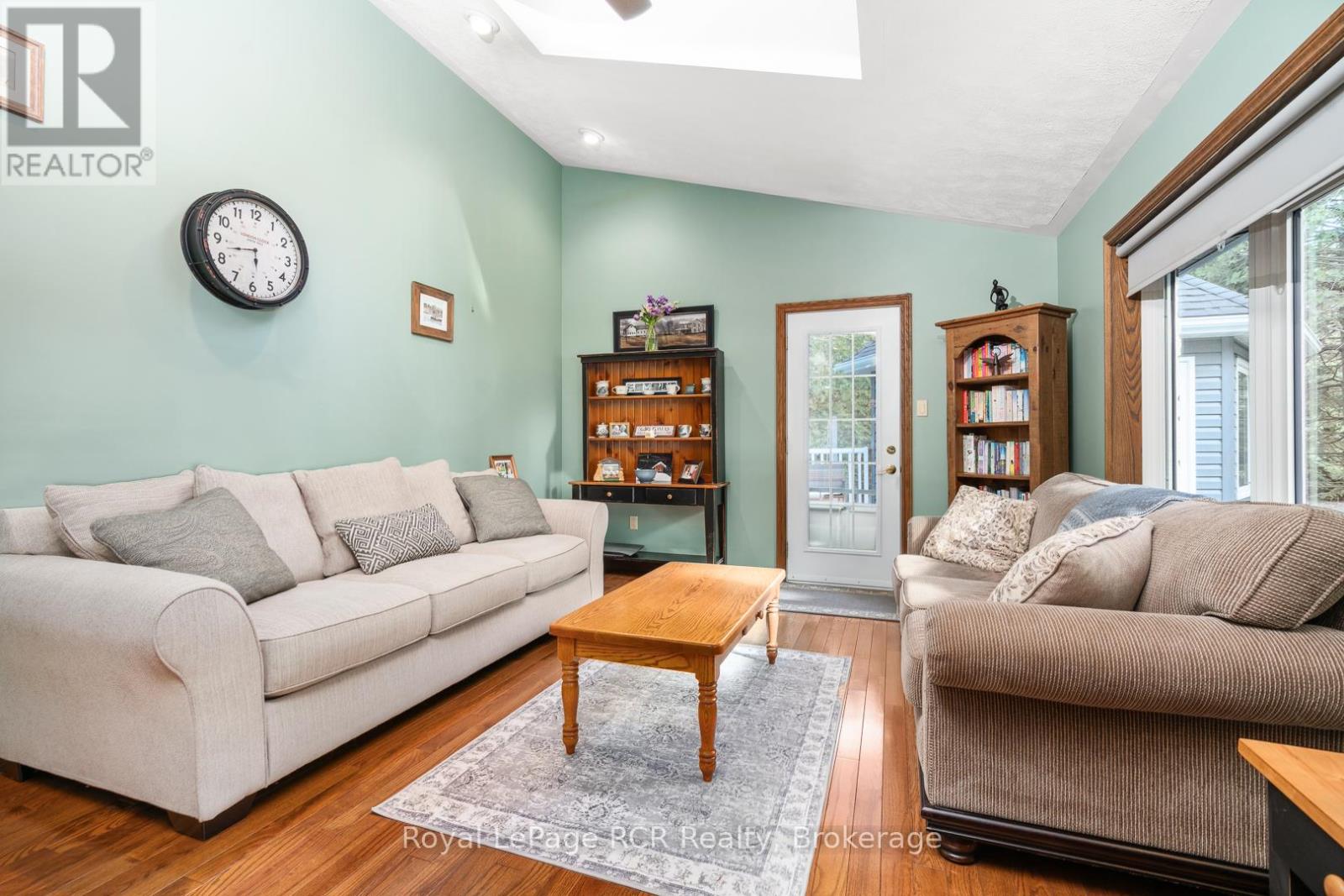 502183 GREY ROAD 1 ROAD - 20