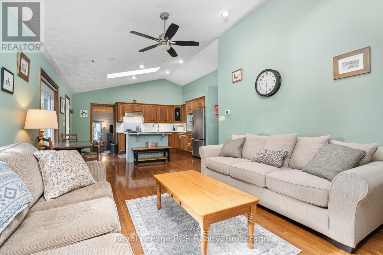 502183 GREY ROAD 1 ROAD - 22