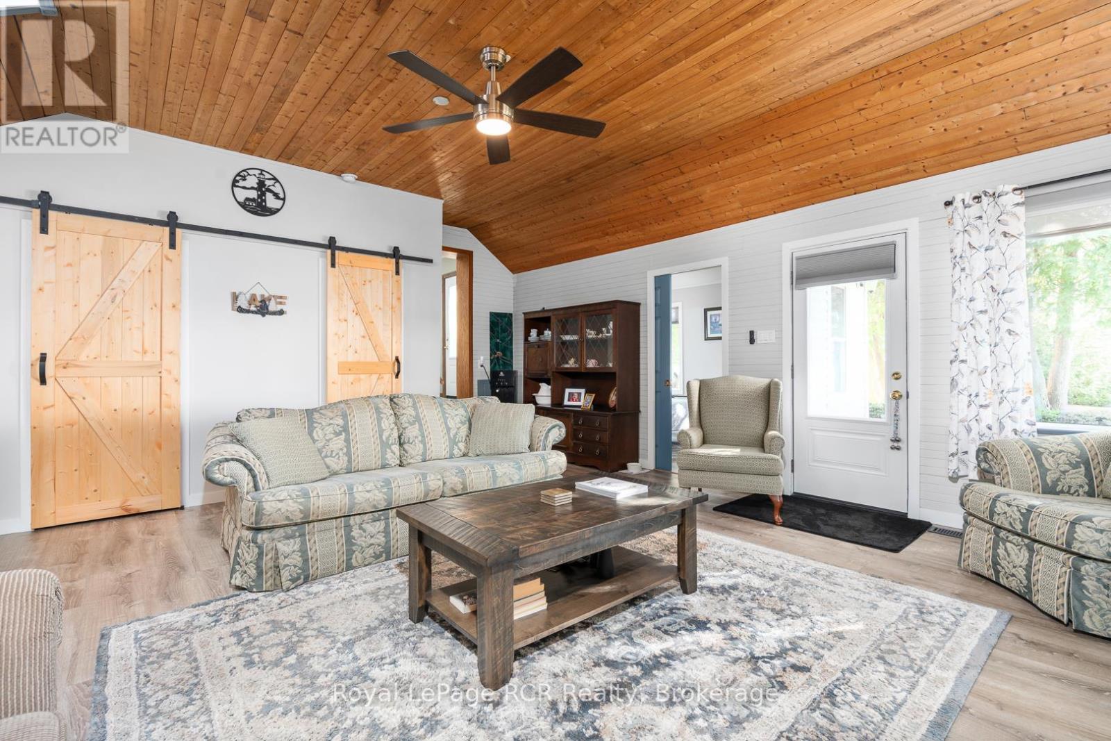 502183 GREY ROAD 1 ROAD - 27