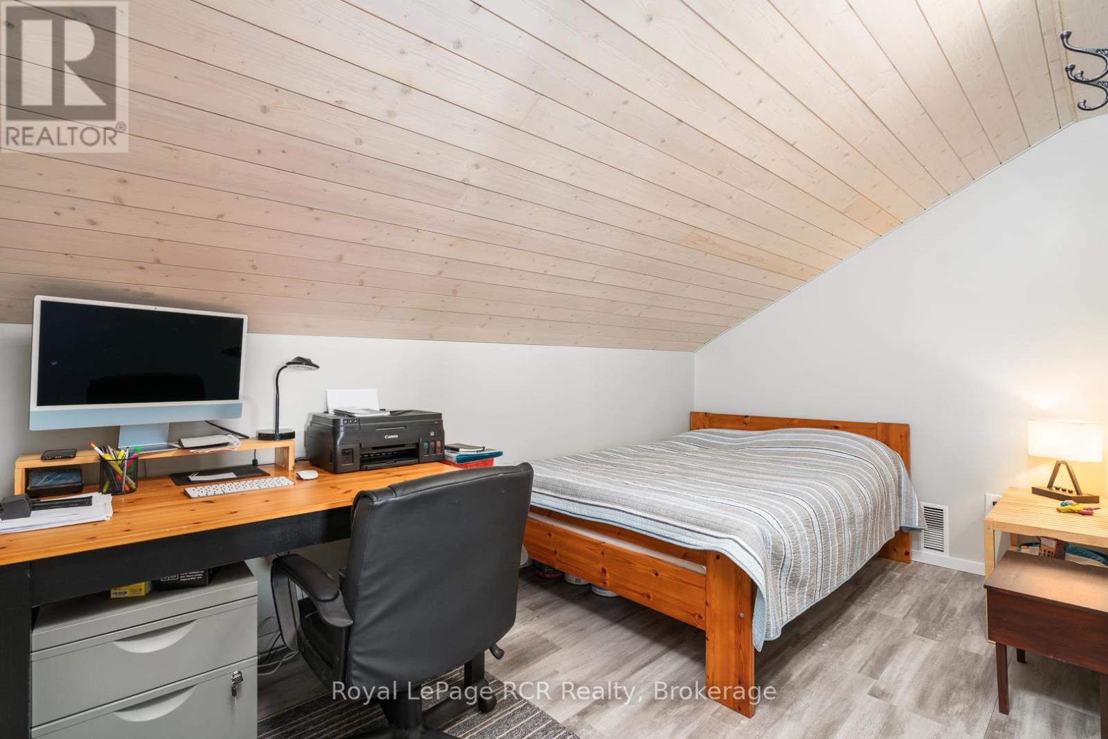 502183 GREY ROAD 1 ROAD - 30