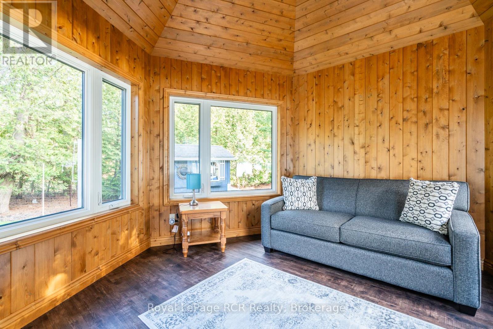 502183 GREY ROAD 1 ROAD - 40