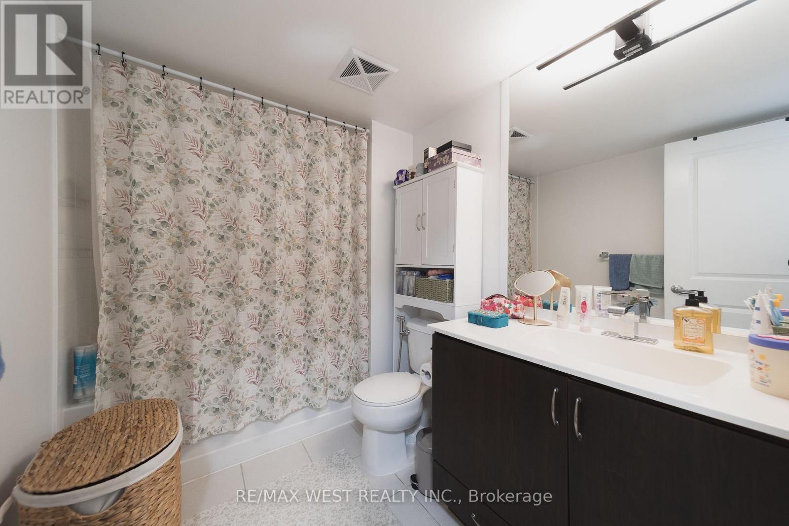 #524 27 REAN DRIVE - 12