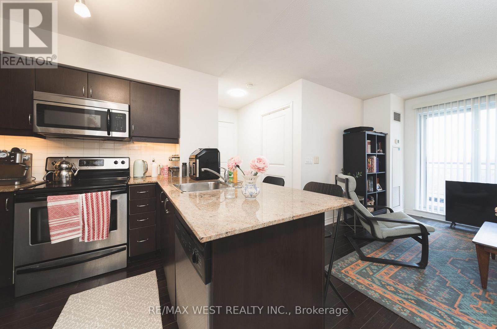 #524 27 REAN DRIVE - 8