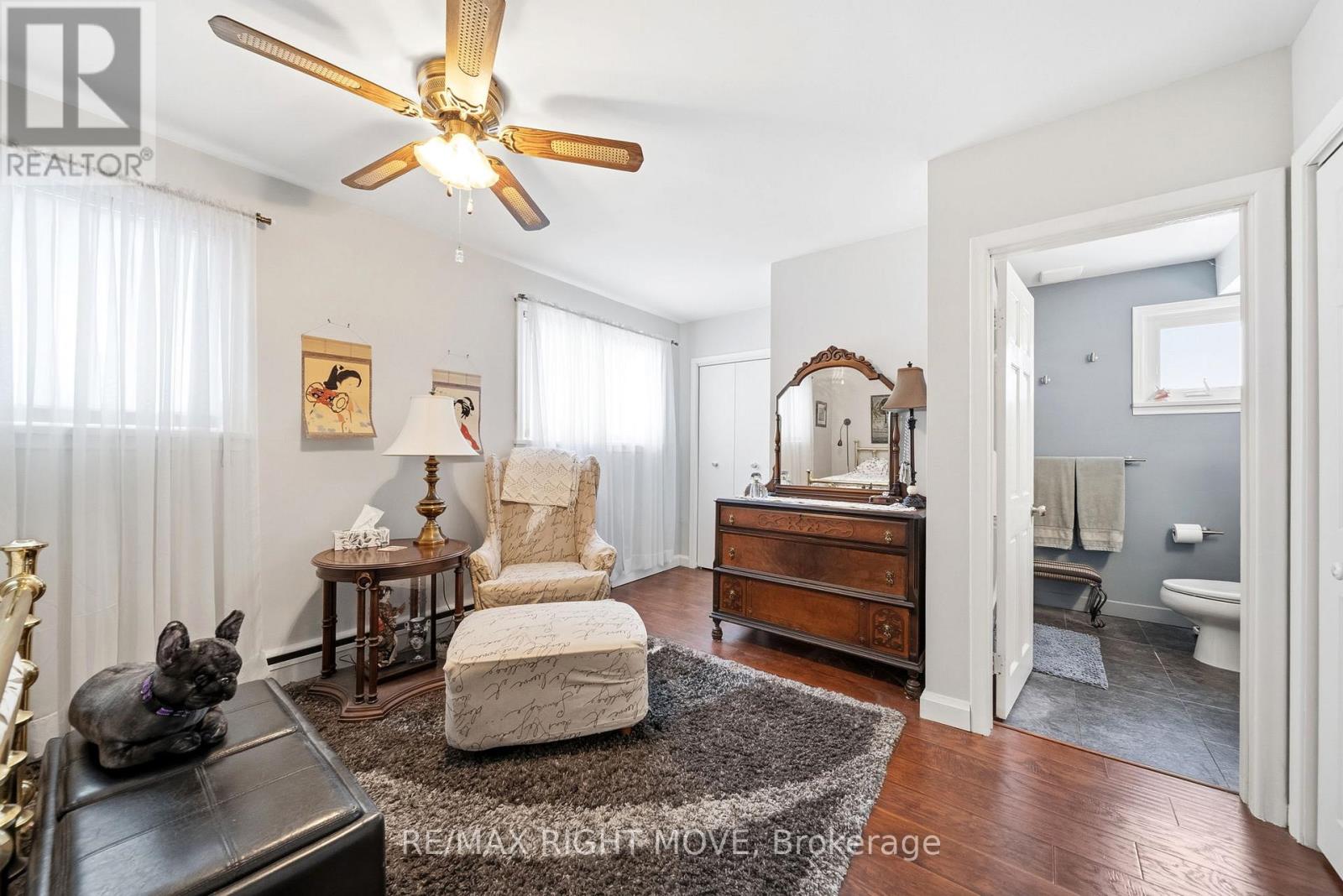 220 BELMORAL DRIVE - 29