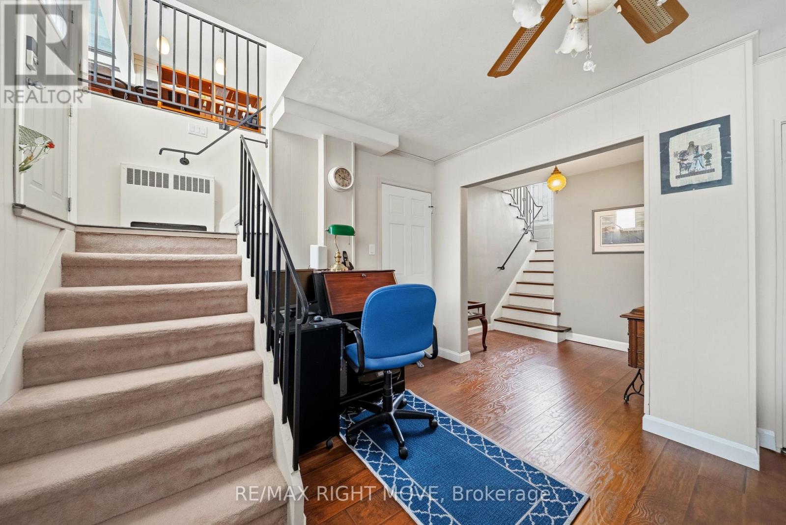 220 BELMORAL DRIVE - 33