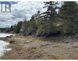 12-16 Back Cove Road thumbnail 26