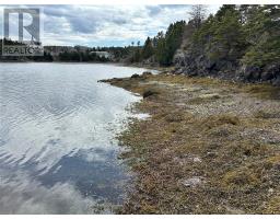 12-16 Back Cove Road thumbnail 28