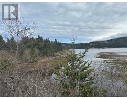 12-16 Back Cove Road thumbnail 4