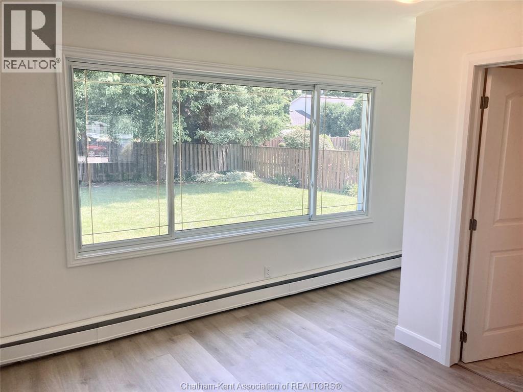 561 Lacroix STREET, Chatham, Ontario, N7M2X3 — Photo 27