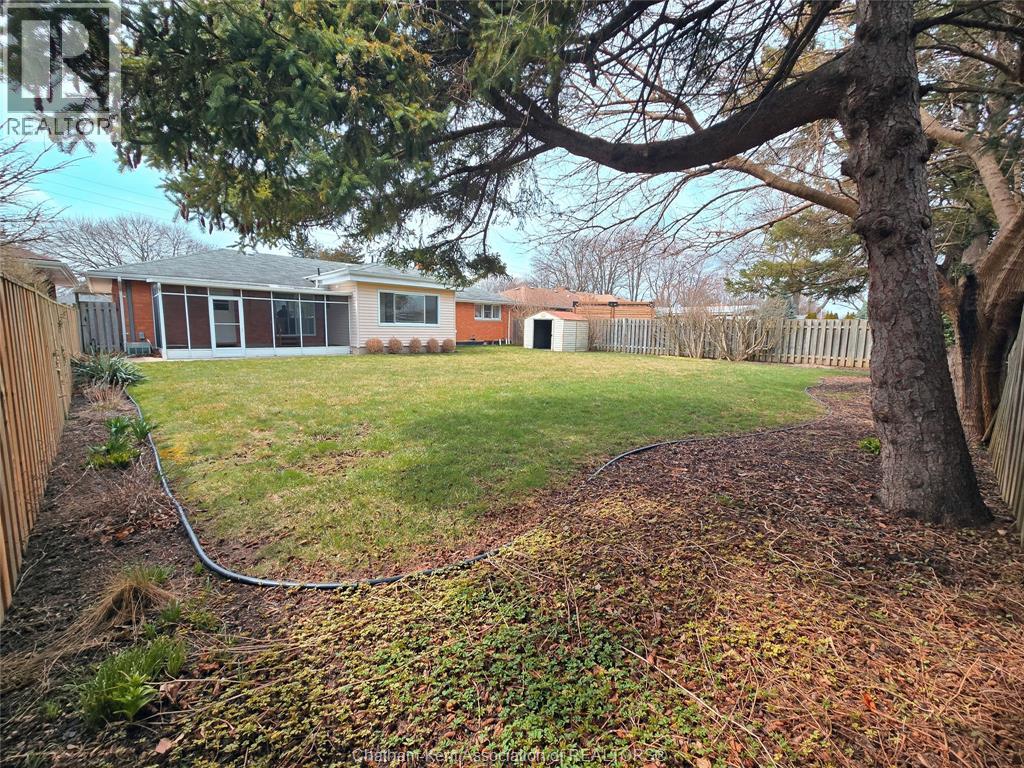 561 Lacroix STREET, Chatham, Ontario, N7M2X3 — Photo 7