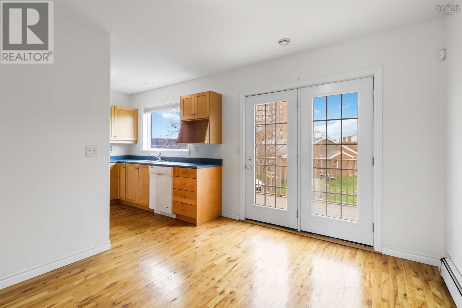 Property 29 of 35 of 5820 Gainsborough Place