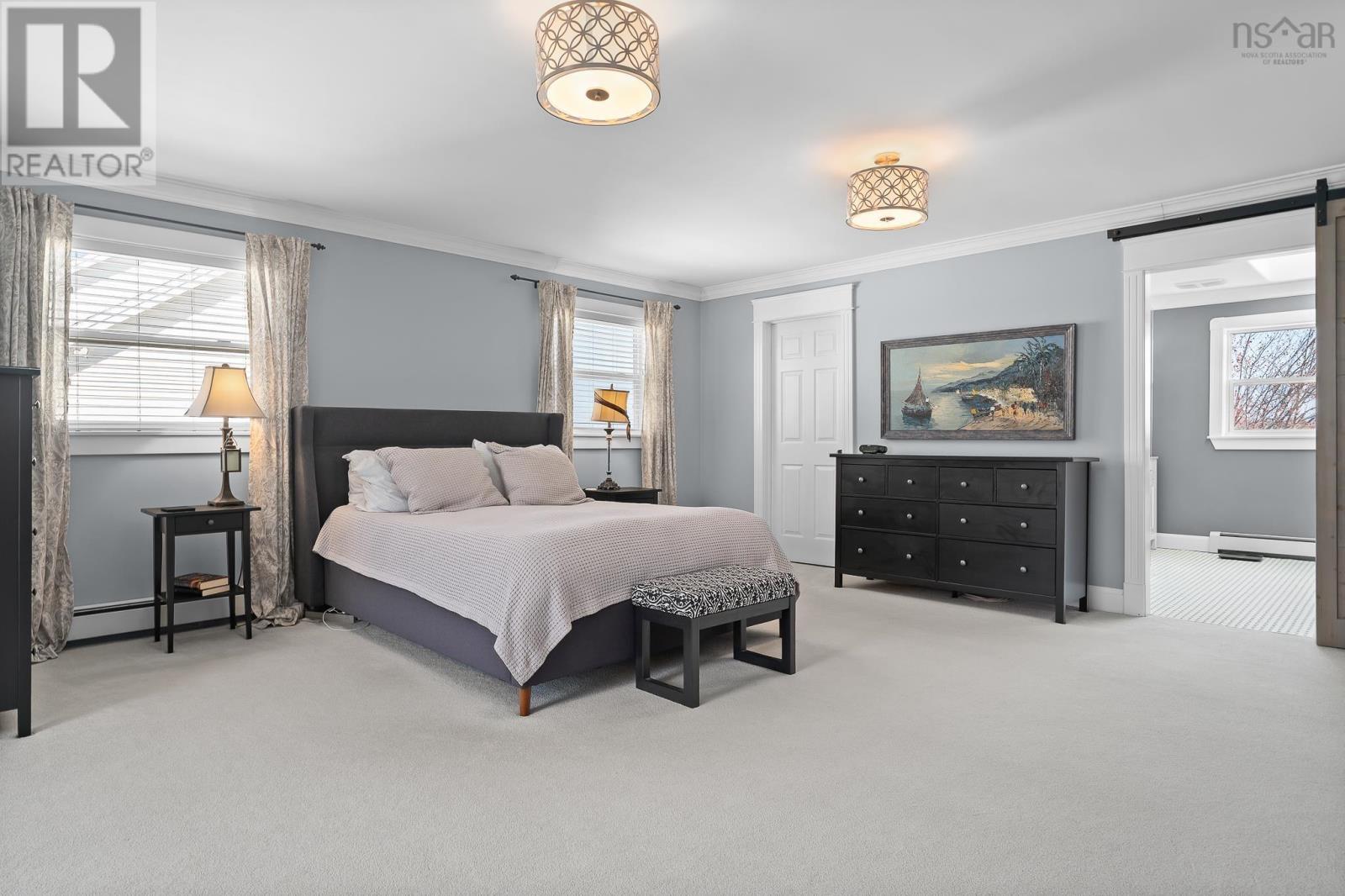 Property 23 of 49 of 60 Lakeridge Crescent