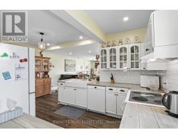 61 Bond Street W, Kawartha Lakes, ON K0M1N0 Photo 16