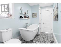 61 Bond Street W, Kawartha Lakes, ON K0M1N0 Photo 29