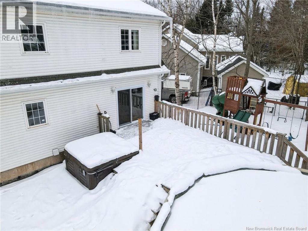 369 Eunice Avenue - 8