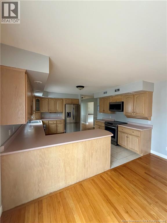 369 Eunice Avenue - 13