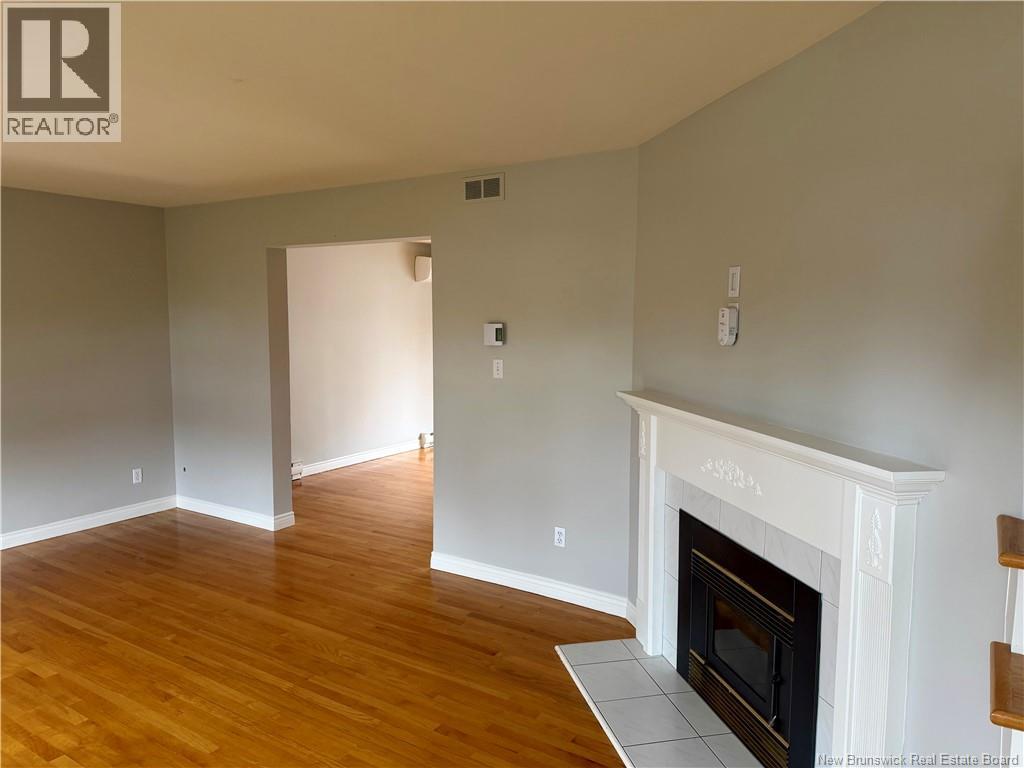 369 Eunice Avenue - 20