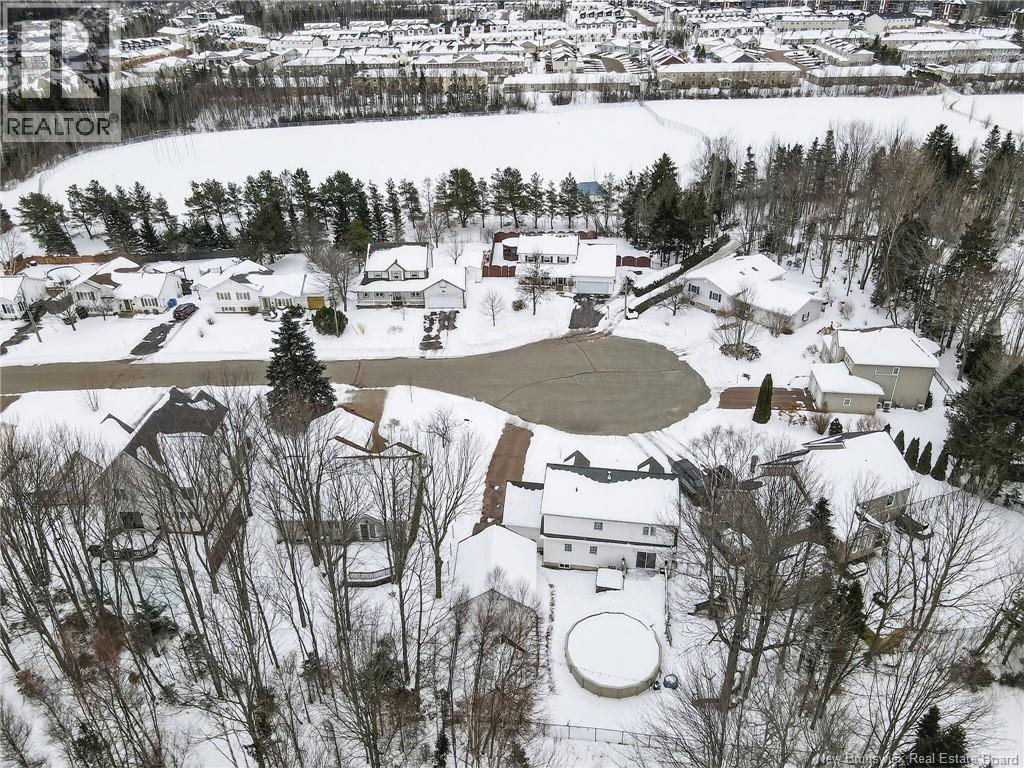 369 Eunice Avenue - 44