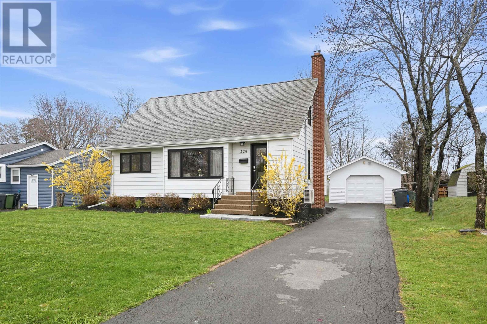 Property photo of 228 Melrose Avenue