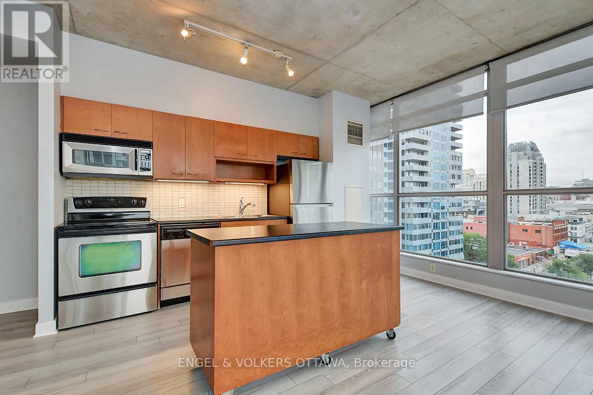 #1008 179 GEORGE STREET - 13