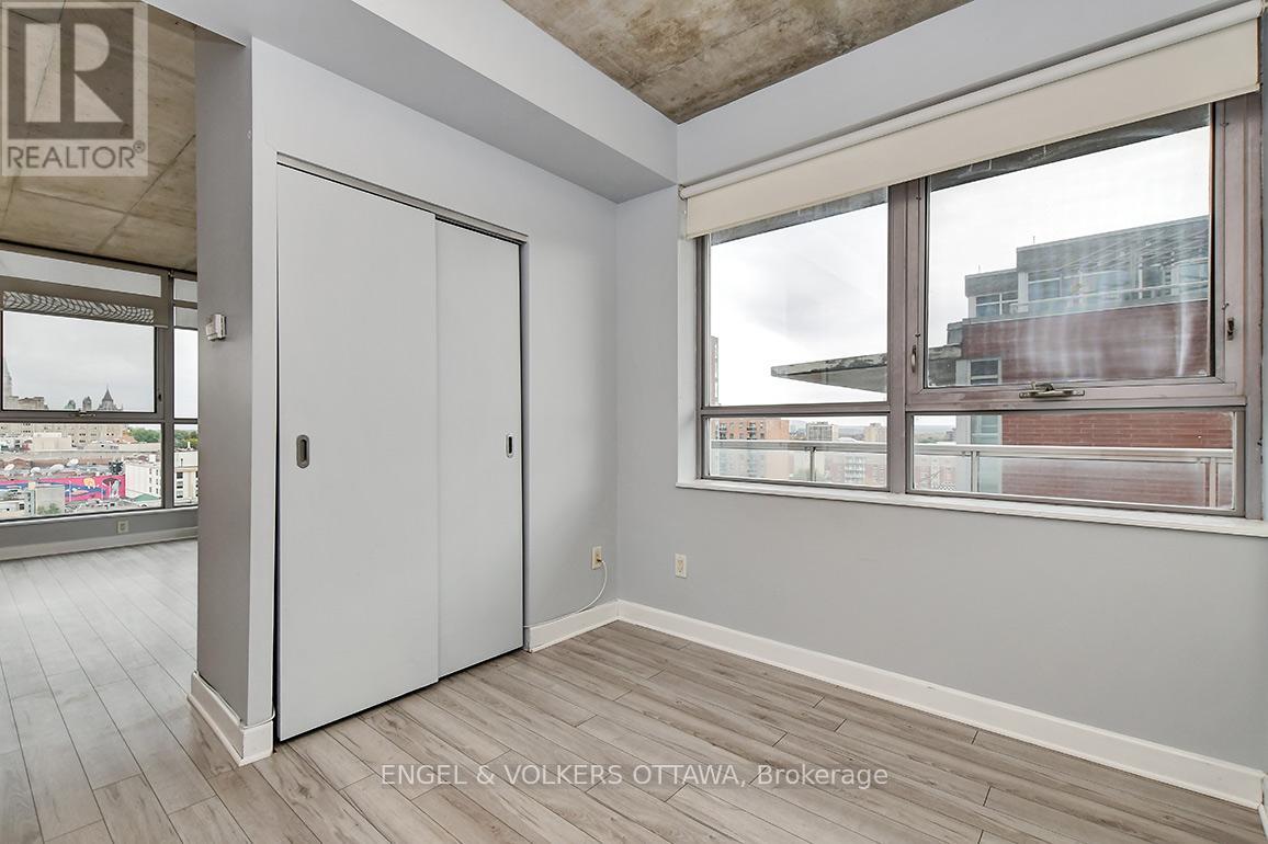 #1008 179 GEORGE STREET - 29