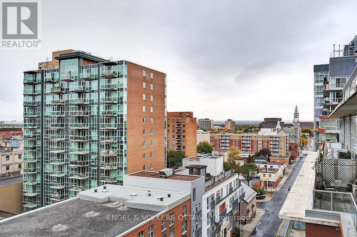 #1008 179 GEORGE STREET - 37