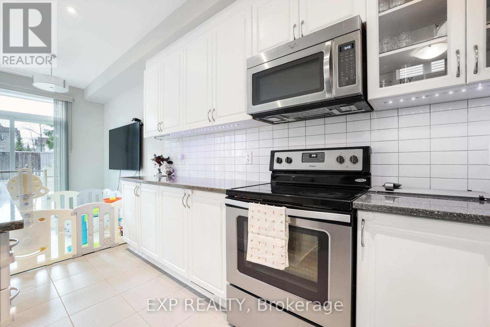 299 WOOD ACRES GROVE - 14