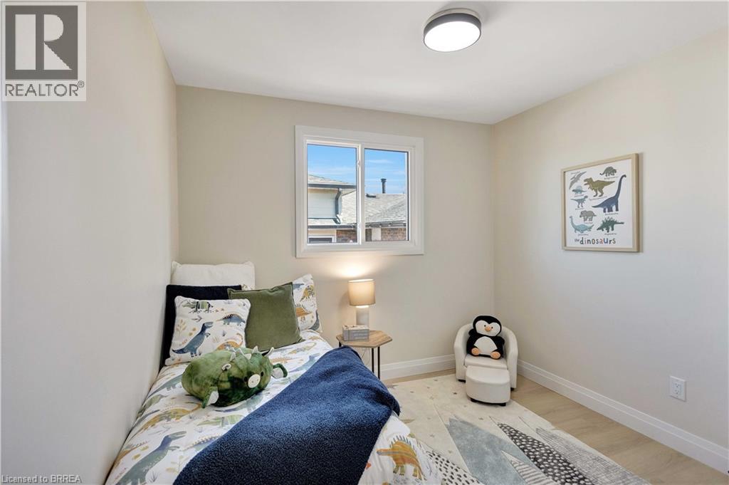 17 NORTHVILLE Drive, Paris, Ontario, N3L3S2 — Photo 19