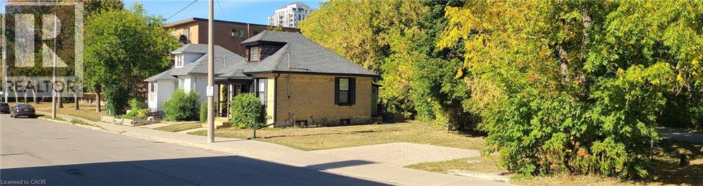2 ESSON Street, Kitchener, Ontario, N2M2T9 — Photo 18