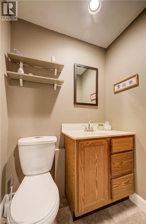 10 MEADOW WOODS Crescent, Kitchener, Ontario, N2N1S5 — Photo 21
