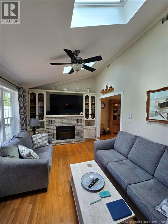 48 Milton Brae - 34