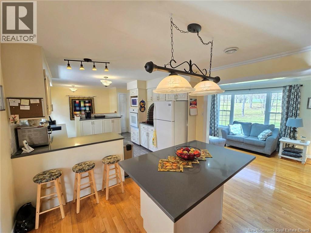 48 Milton Brae - 25