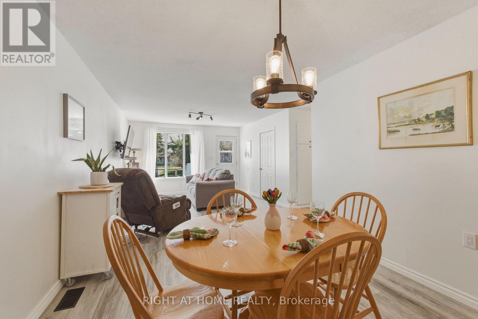 2432 WALLACE AVENUE - 7