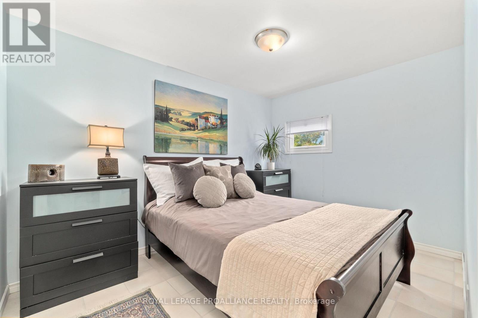 1019 TURNER WAY - 36