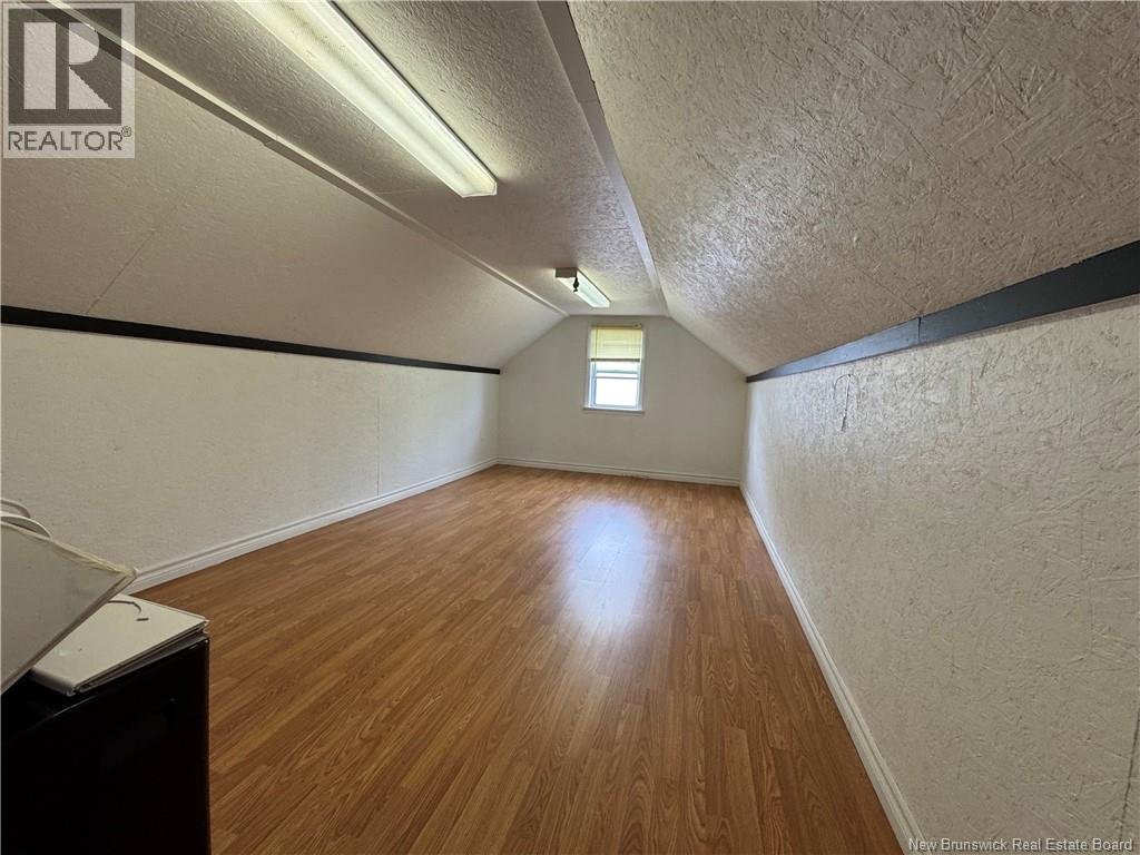 78 Martindale Drive - 28