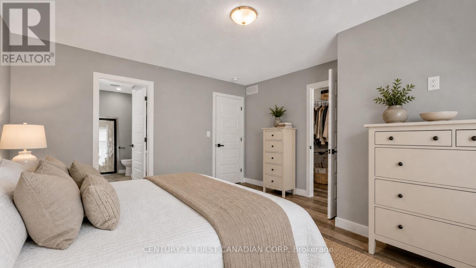 186 HOOPER STREET - 11