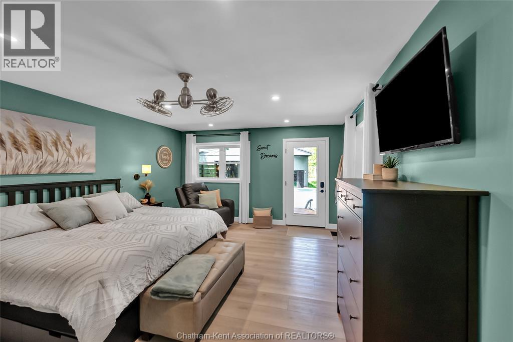 9091 McDowell LINE, Chatham, Ontario, N7M5J4 — Photo 2