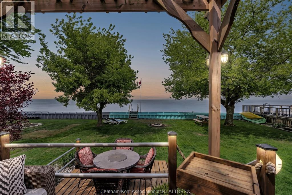 14270 CRYSTAL BEACH ROAD - 32