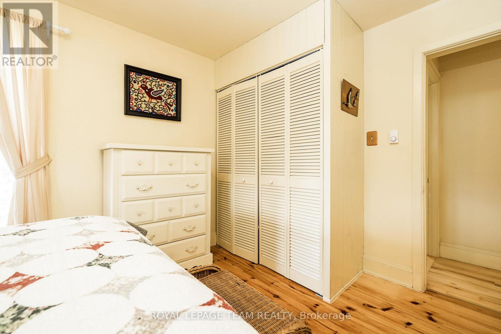 167 GARDINER ROAD - 24