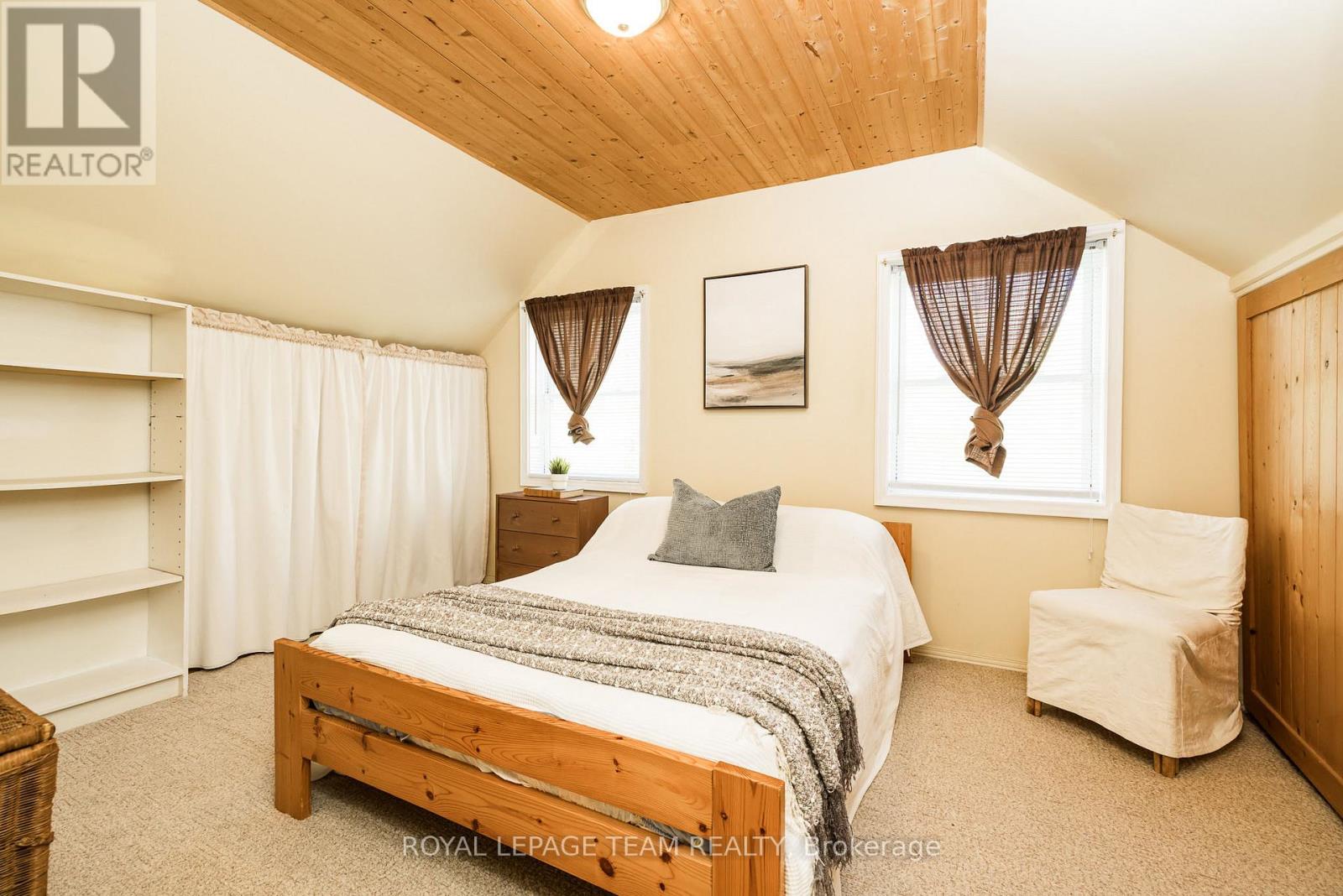 167 GARDINER ROAD - 32