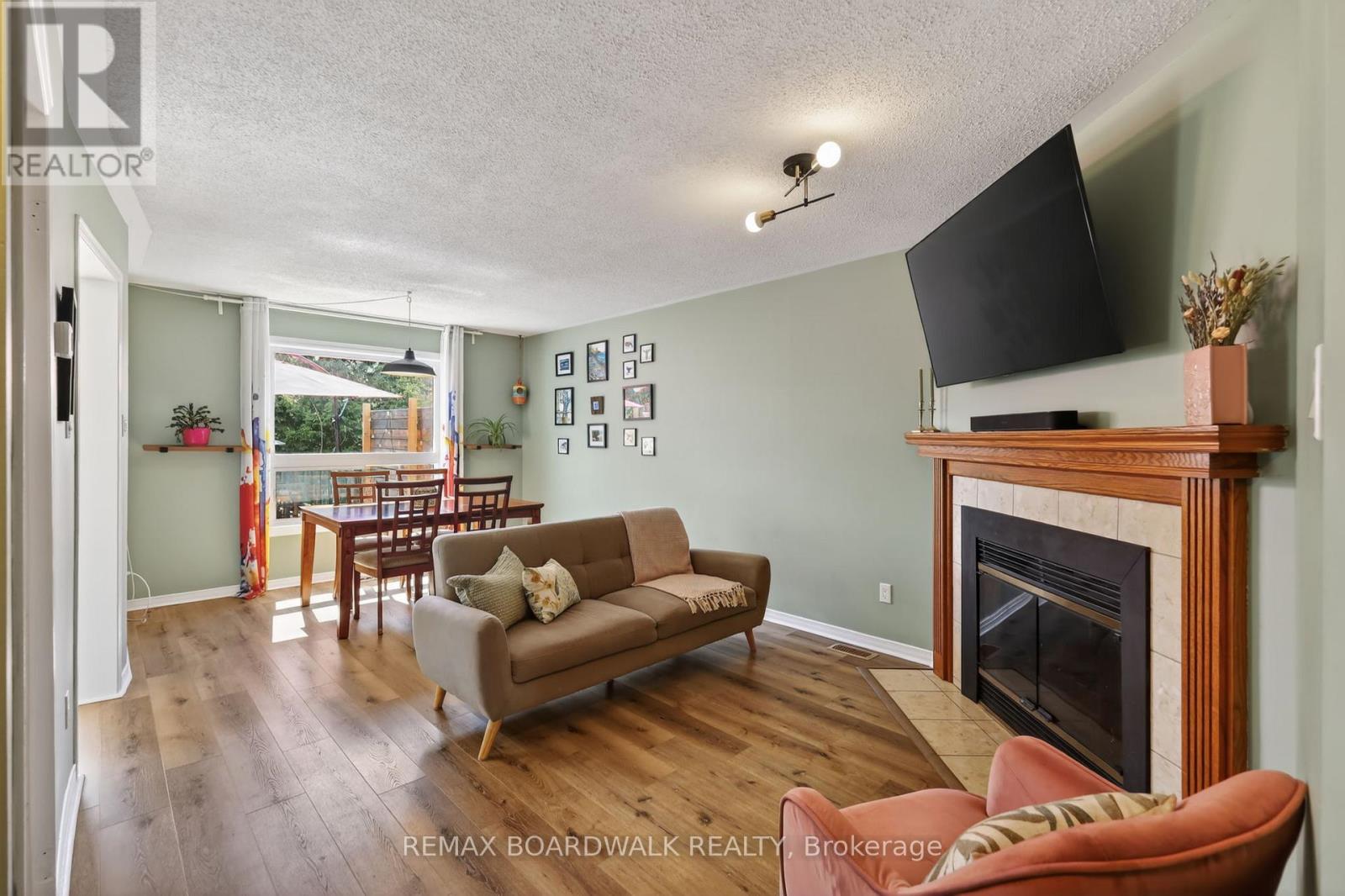 228 JAMIESON STREET - 7