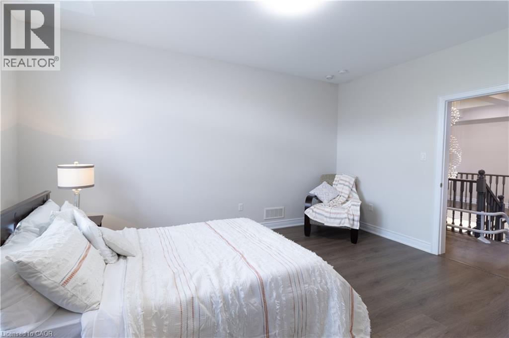 779 SNOWBERRY Court, Waterloo, Ontario, N2V0E7 — Photo 17