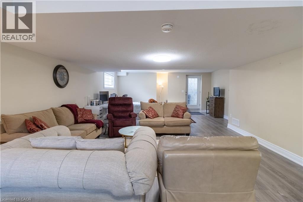 779 SNOWBERRY Court, Waterloo, Ontario, N2V0E7 — Photo 36