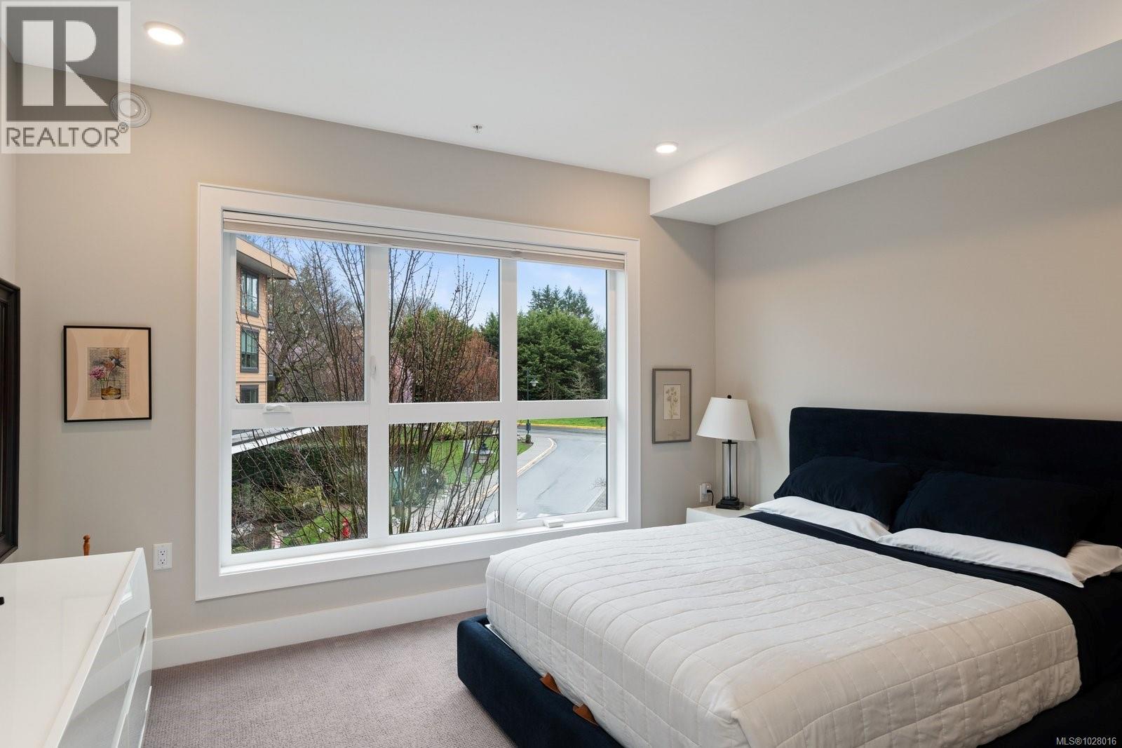 #309 747 Travino Lane - 12