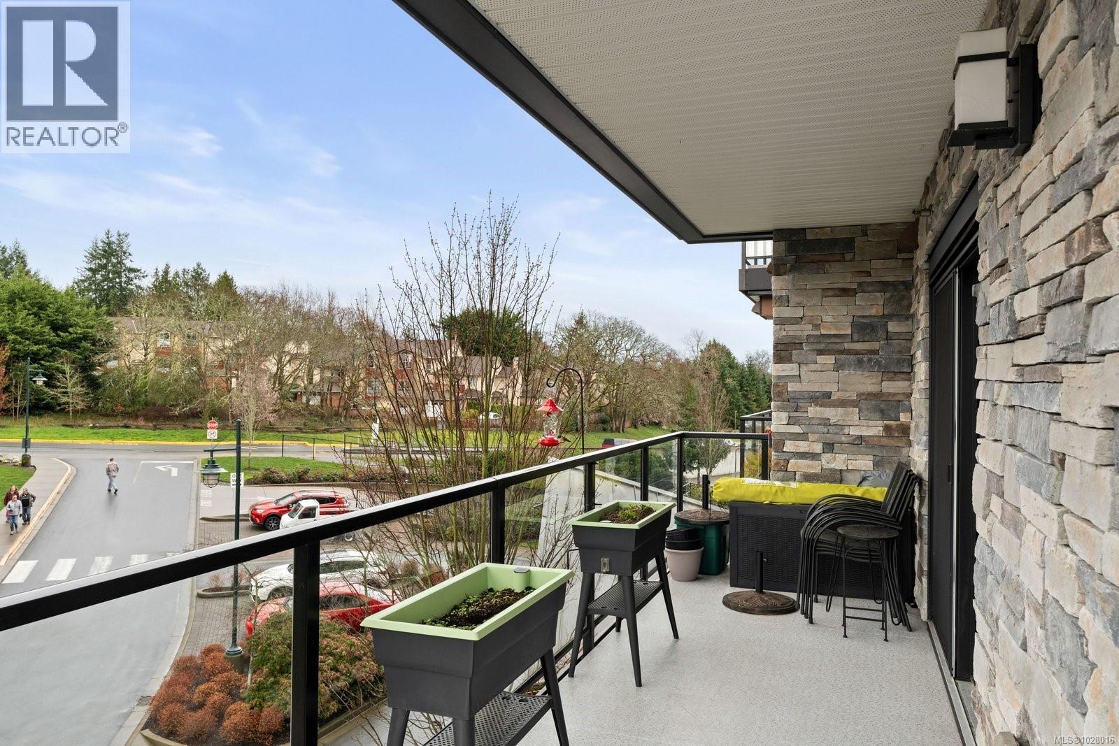 #309 747 Travino Lane - 23