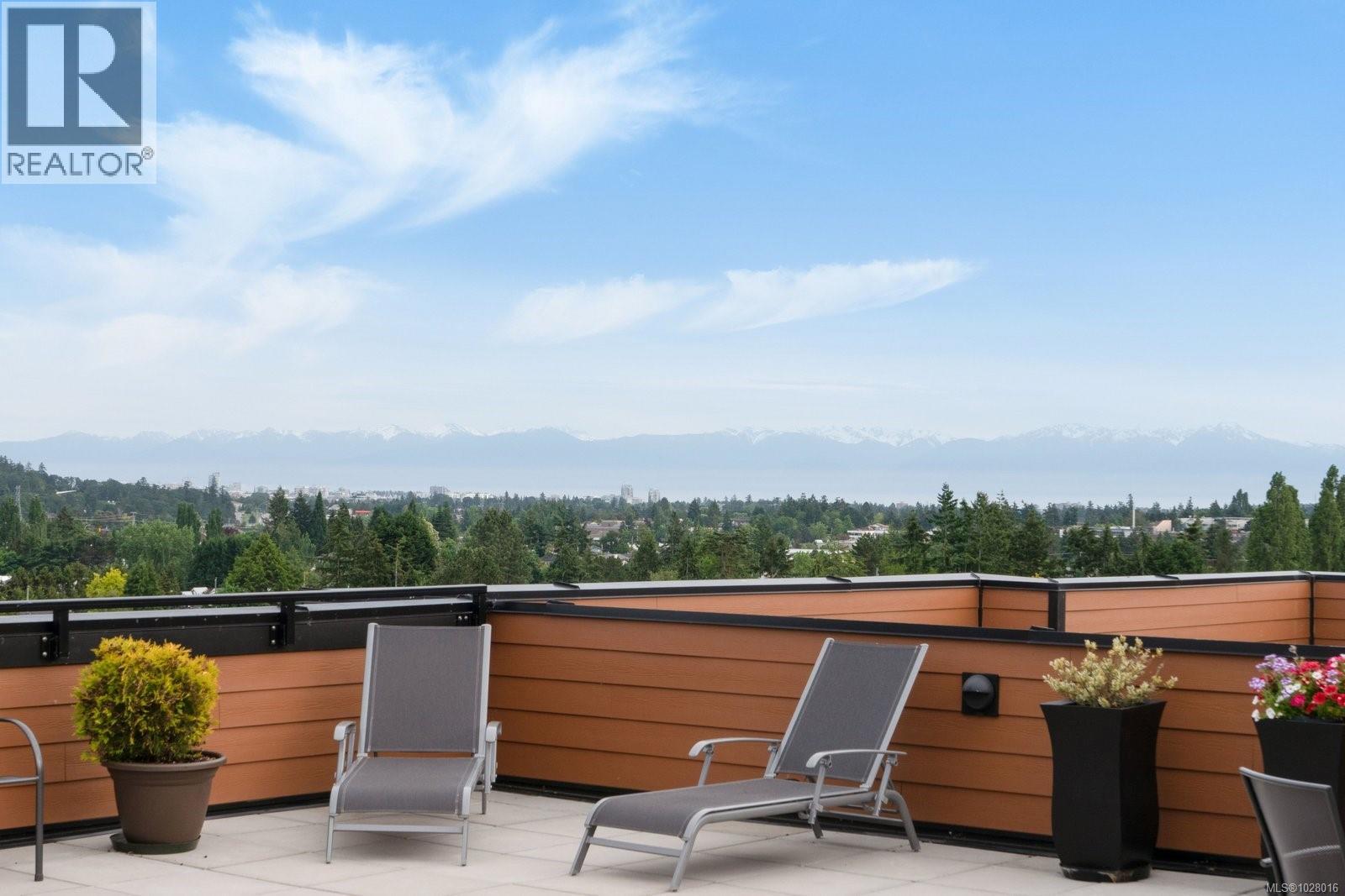 #309 747 Travino Lane - 32