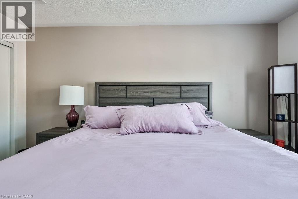 2480 POST Road Unit# 14, Oakville, Ontario, L6H0K1 — Photo 9