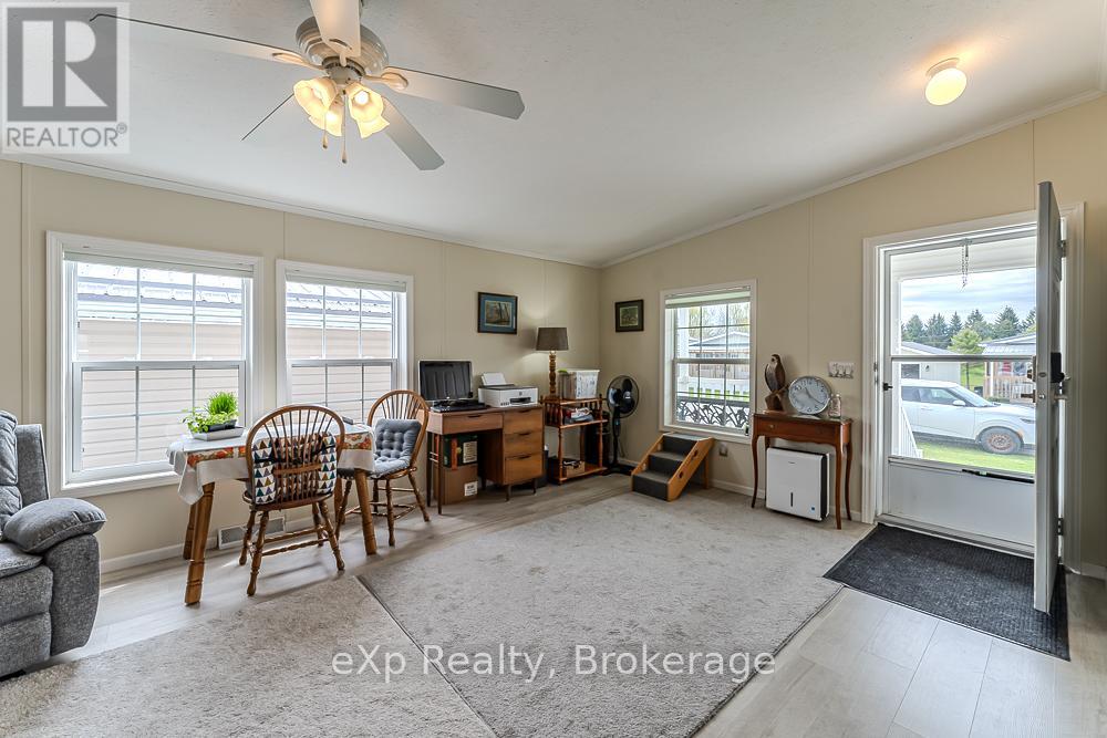 114 ROSEWOOD DRIVE - 13
