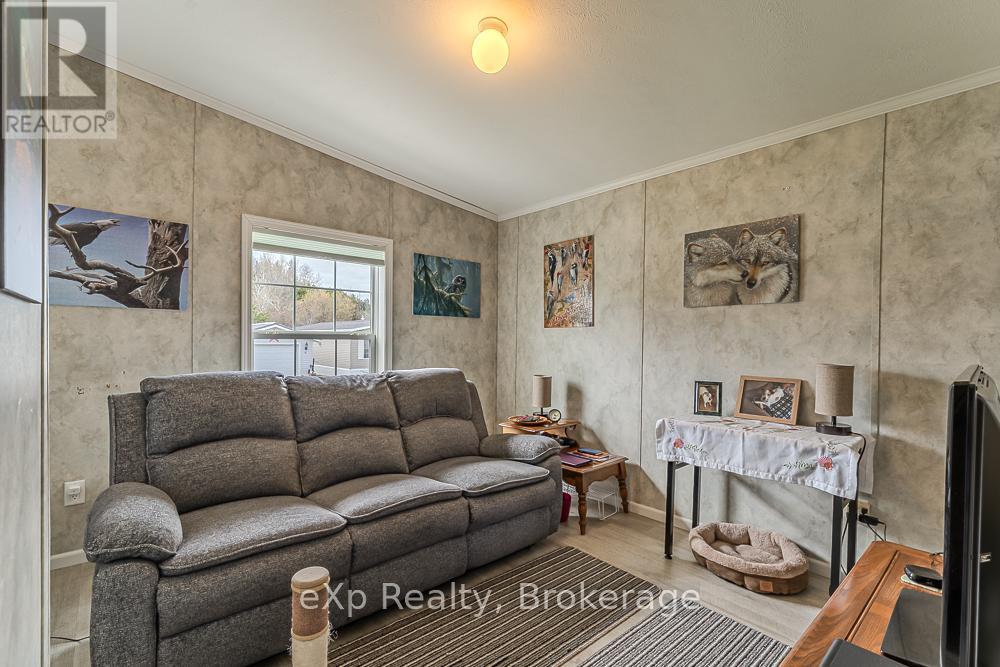 114 ROSEWOOD DRIVE - 16