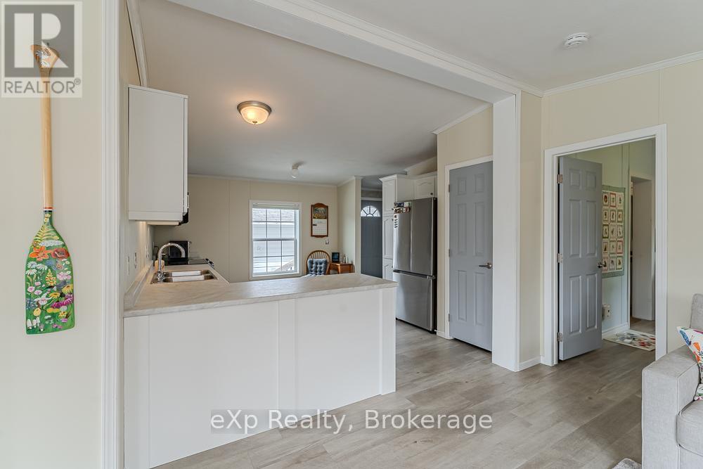 114 ROSEWOOD DRIVE - 21